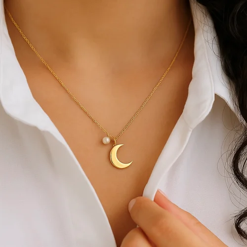 گردنبند ماه و مروارید