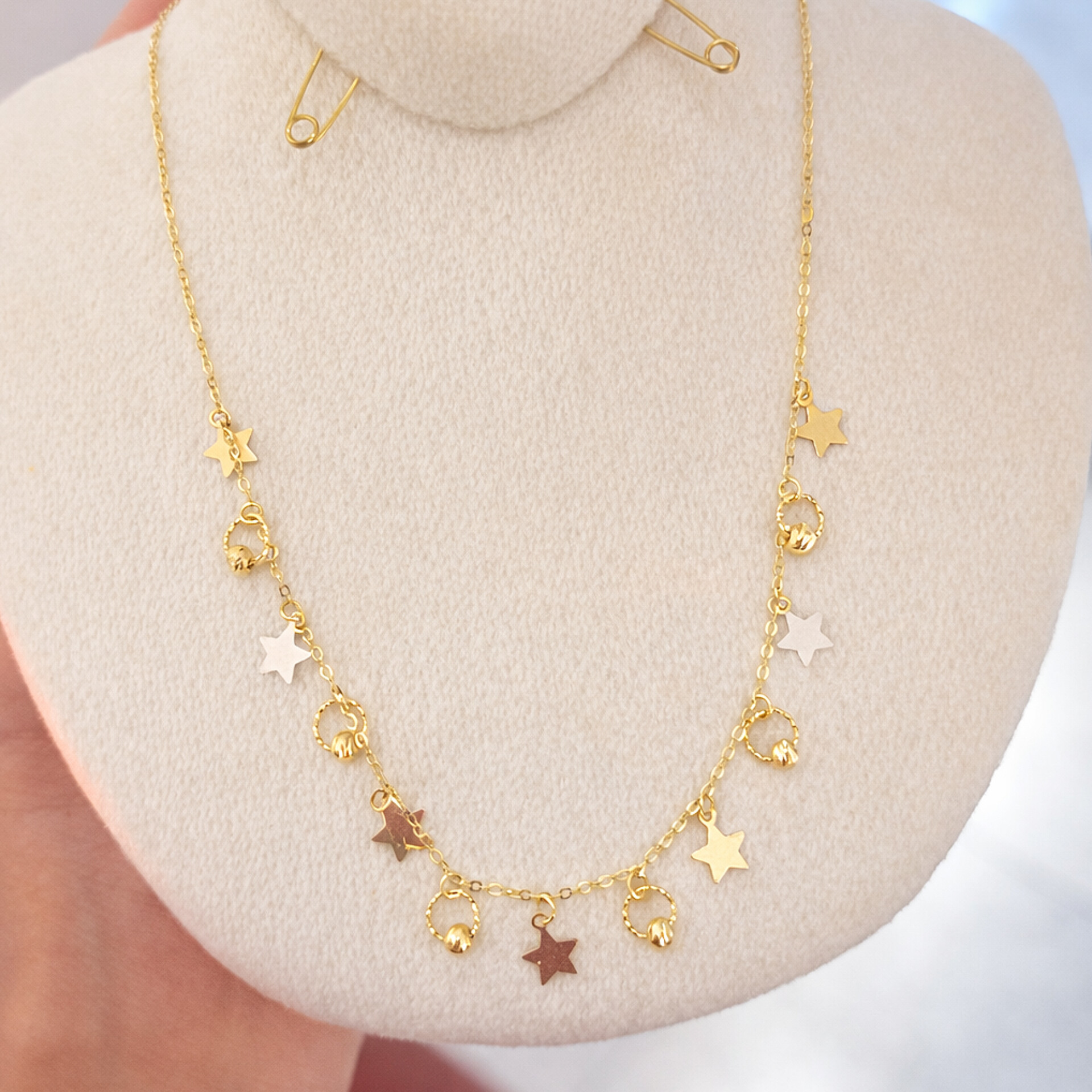 تصویر گردنبند آویز ستاره 