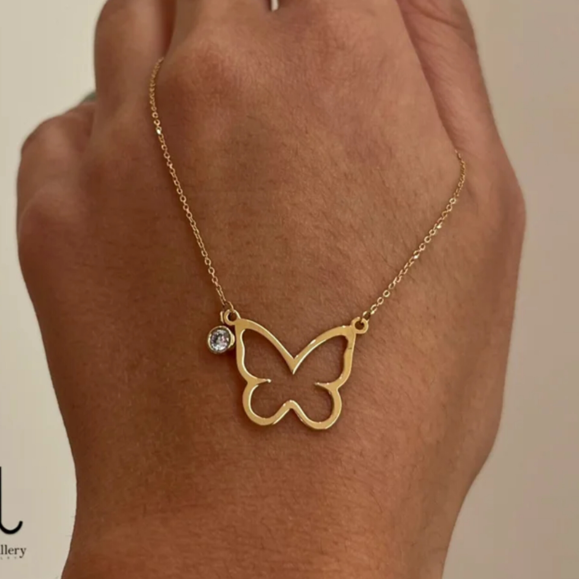 تصویر گردنبند پروانه و نگین 